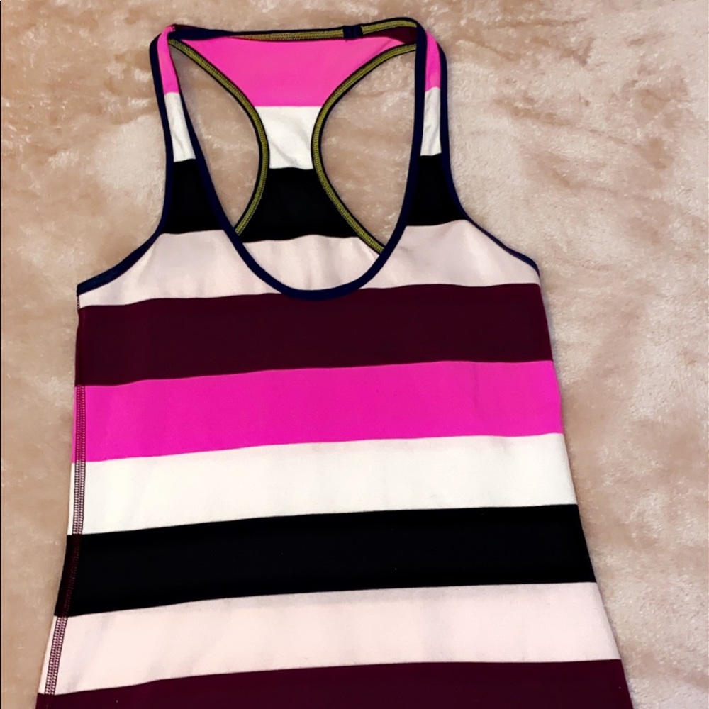 Lululemon tank